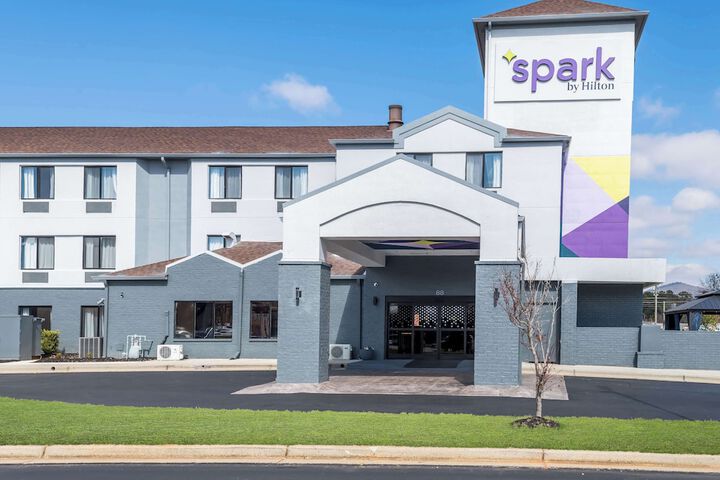 Spark by Hilton Oxford