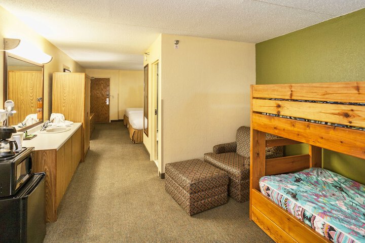 Room 12 of 45