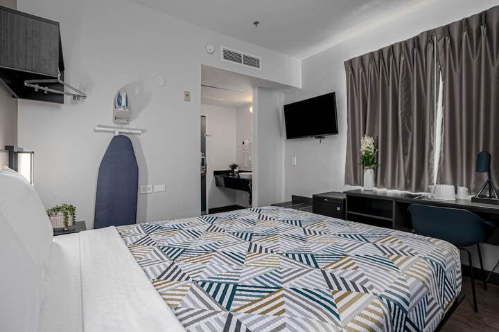Room 19 of 44