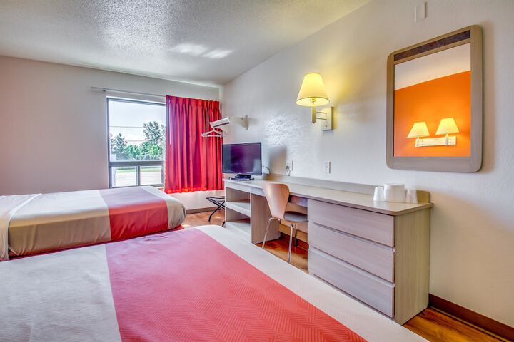 Room 16 of 29