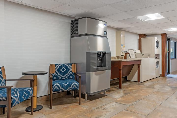 Best Western Plus GranTree Inn