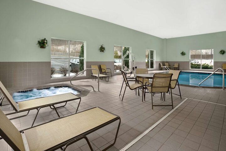 Pool 3 of 26
