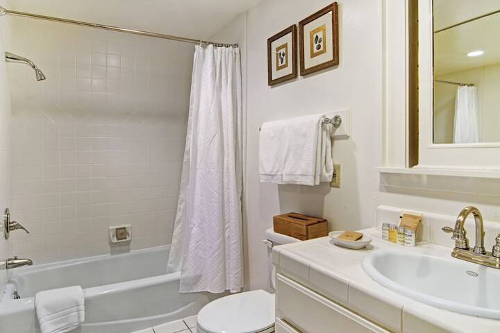 Room 21 of 72