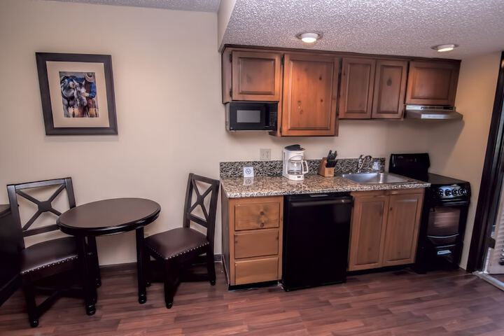 Room 45 of 220