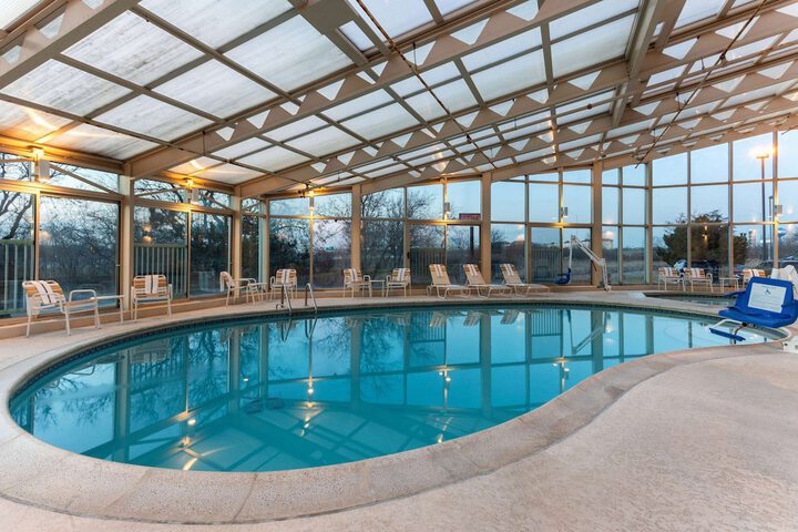 La Quinta Inn & Suites by Wyndham Chicago Gurnee