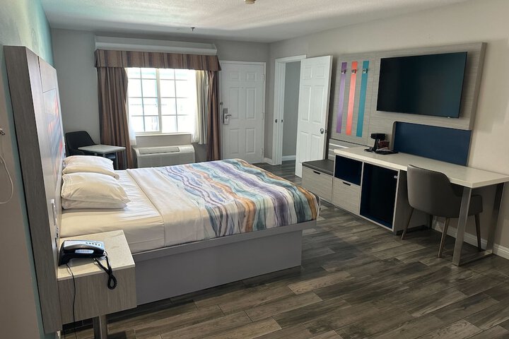 Room 21 of 29