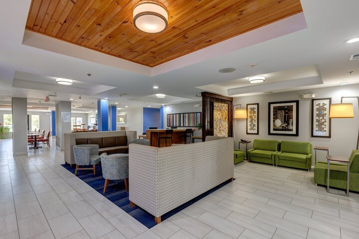Hotel 6 of 61