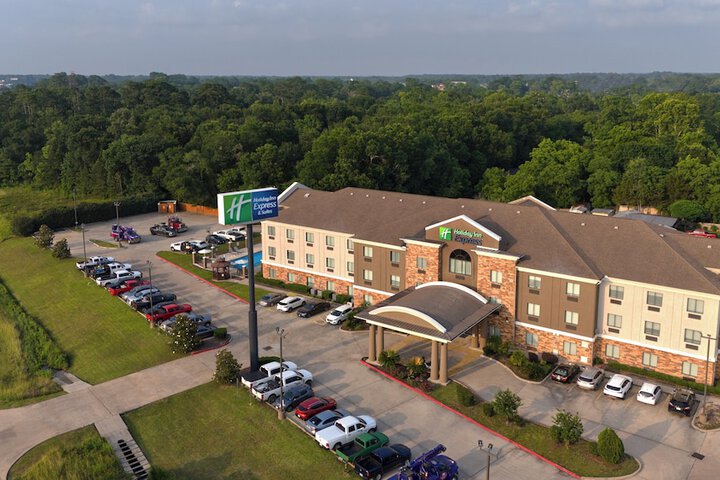 Hotel 11 of 87