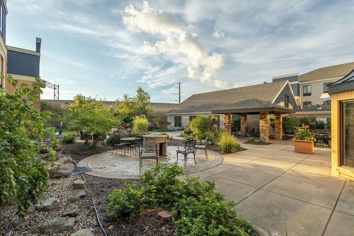 Staybridge Suites Middleton Madison-West by IHG
