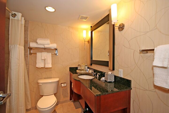 Room 12 of 23
