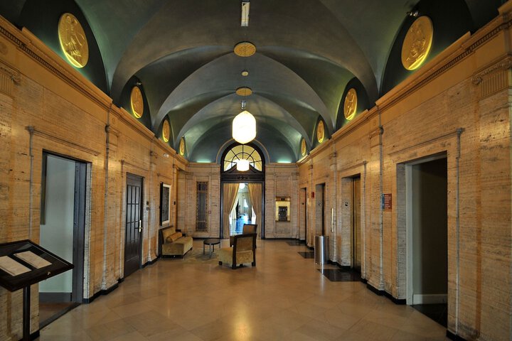 Hotel Interior 26 of 122