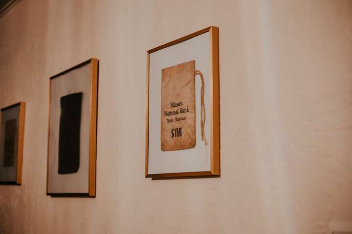 Room 46 of 92
