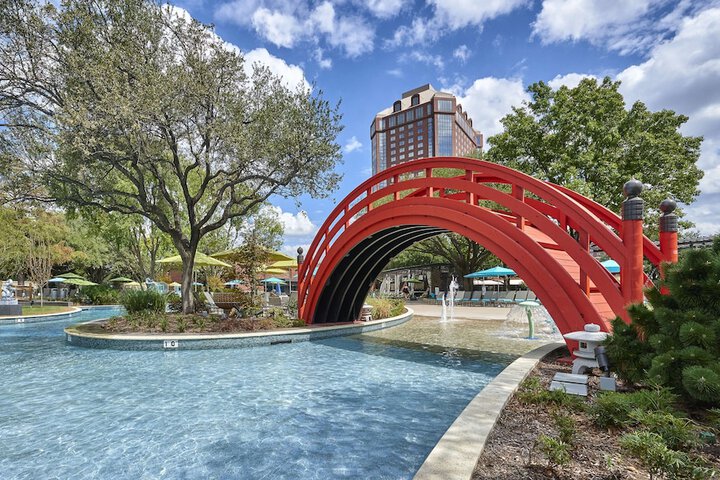 Hilton Anatole