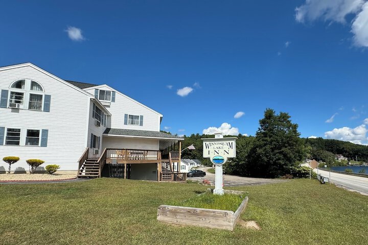 Winnisquam Lake Inn