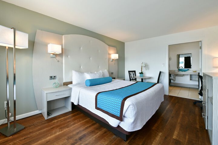 Room 20 of 43