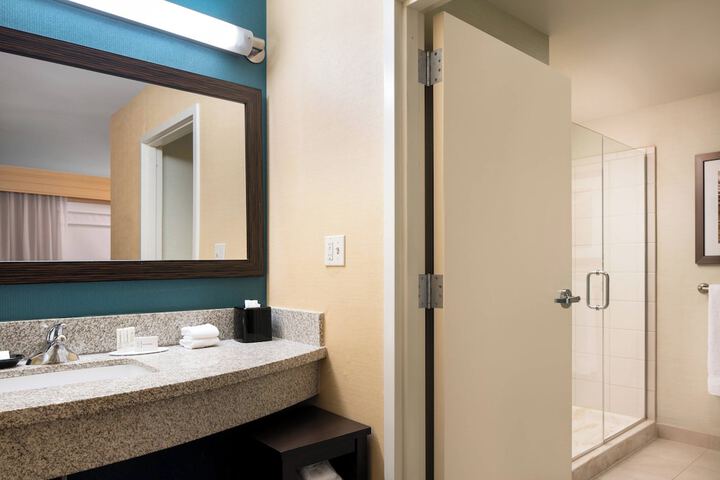 Room 34 of 50
