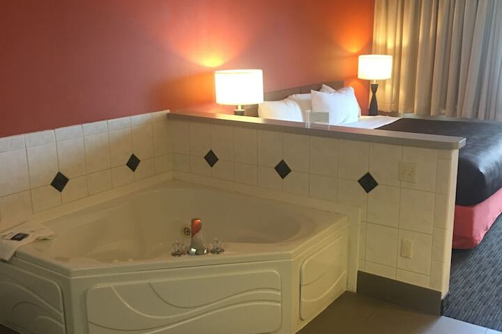 Comfort Inn & Suites New Lisbon