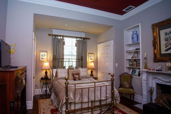 Room 30 of 70