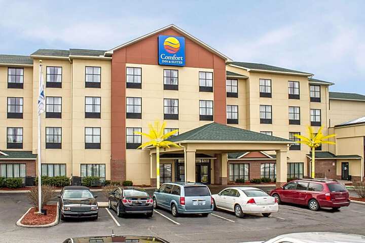 Comfort Inn & Suites Kent - University Area
