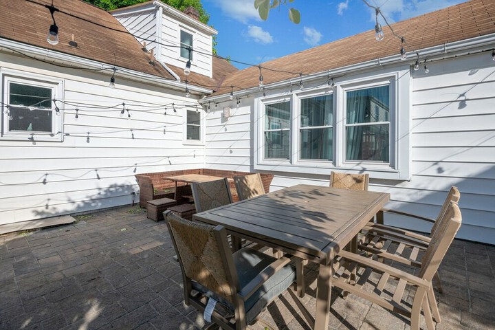 sweet Serenity" Stay 10 Minutes From Hershey 3 Bedroom Home by RedAwning