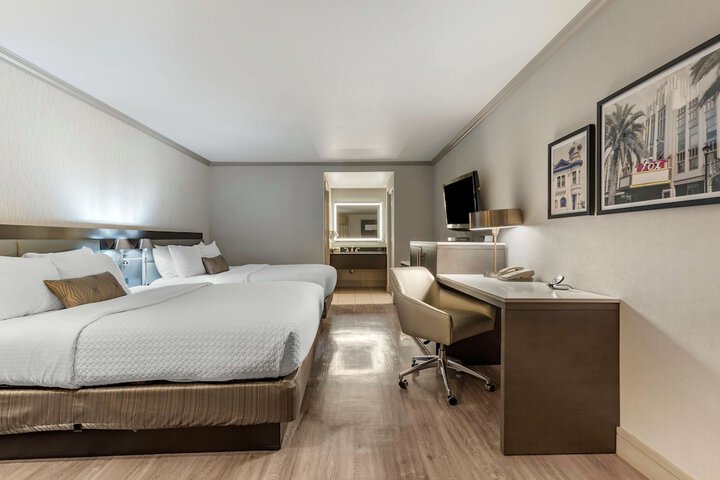 Room 27 of 37