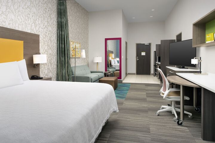 Room 21 of 40