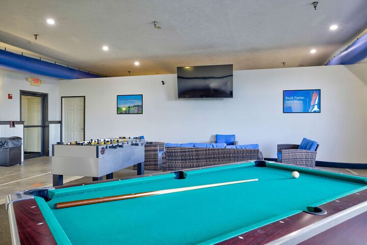 Motel 6 Percival IA