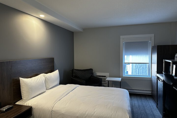 Room 20 of 39