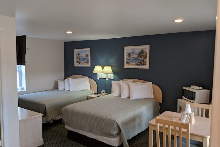 Room 35 of 51