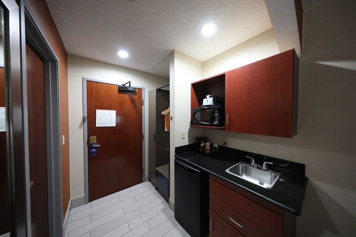Comfort Inn & Suites Hutchinson