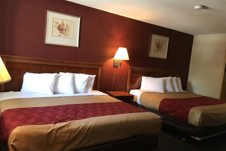 Room 10 of 49