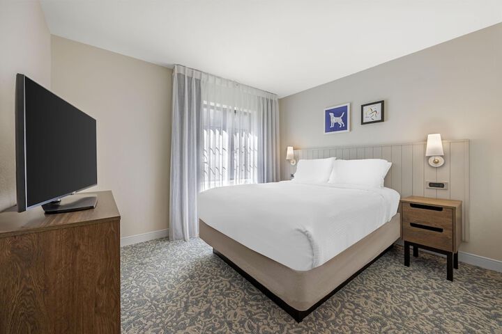 Sonesta ES Suites Portland Vancouver 41st Street