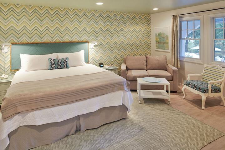 Room 32 of 57