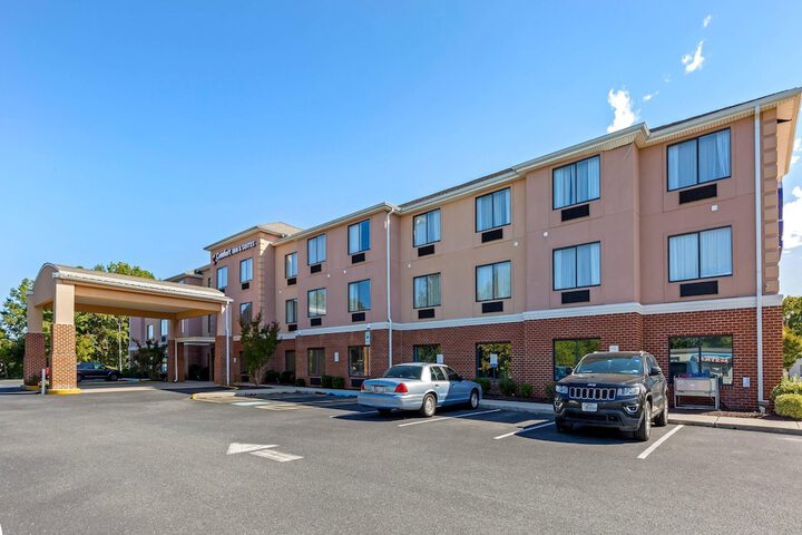 Comfort Inn & Suites Cambridge
