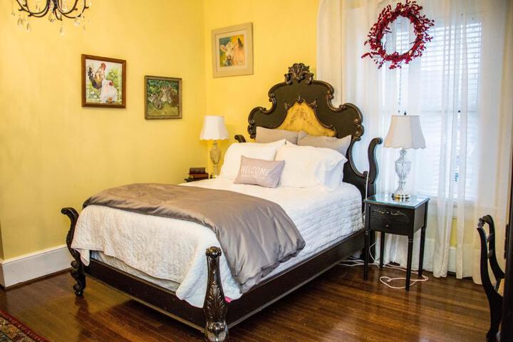 Bakers Hill Inn