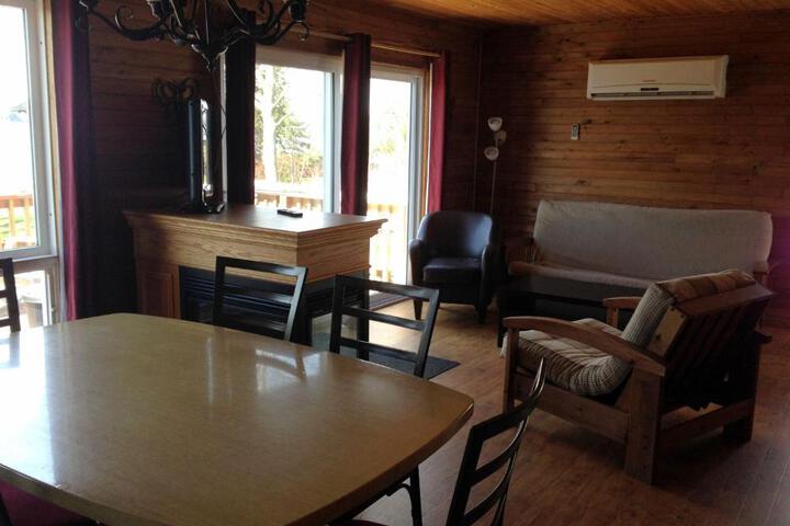 Merland Park Cottages and Motel