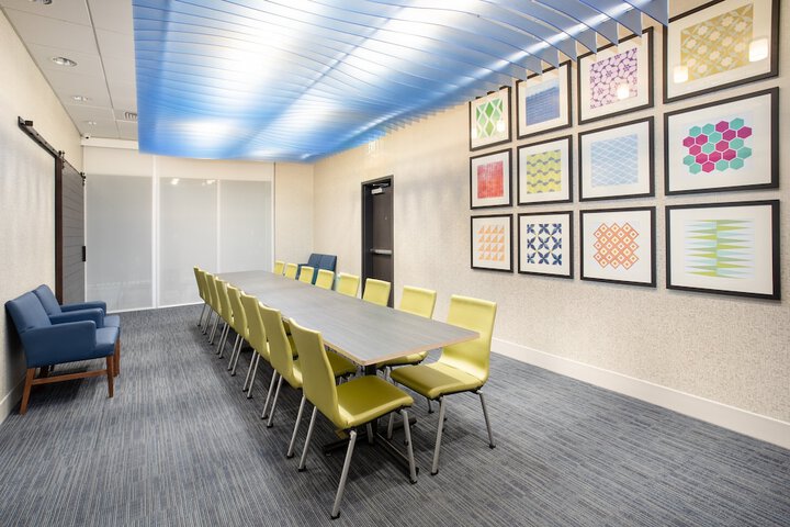 Holiday Inn Express & Suites Ely by IHG