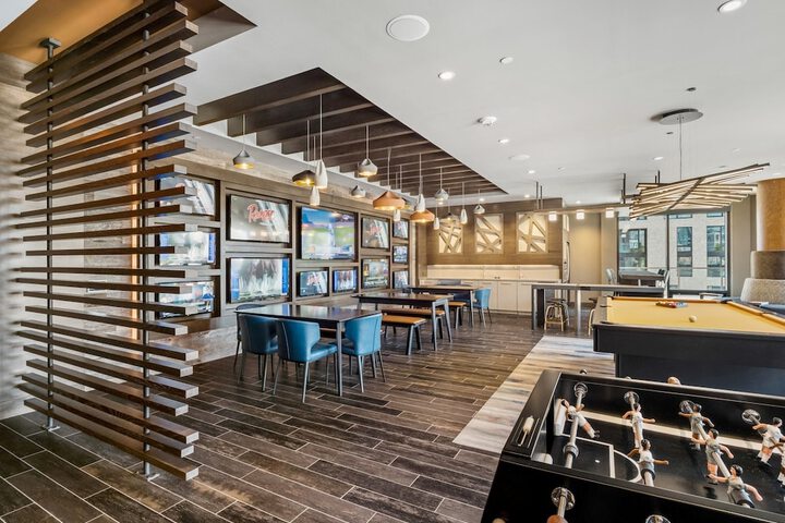 Global Luxury Suites at Reston Town Center