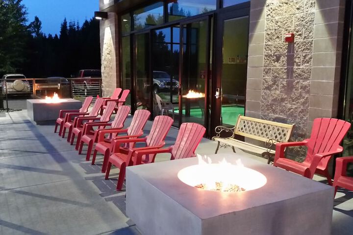 Hotel Ruby Ponderay / Sandpoint