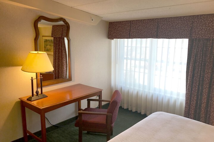 White River Inn and Suites