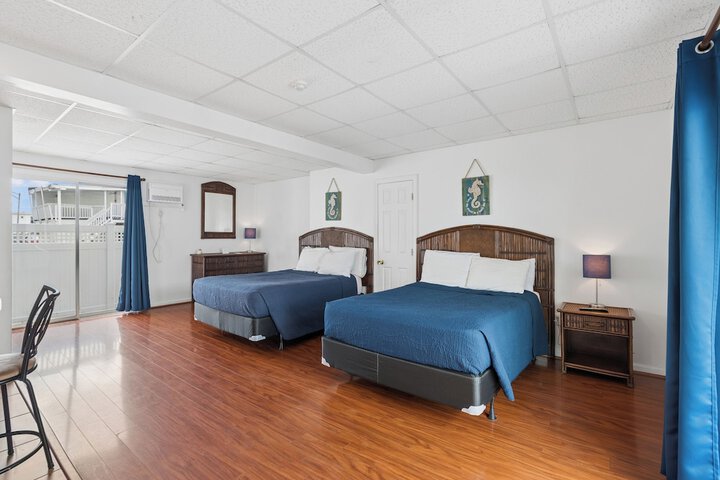 Atlantis Motel