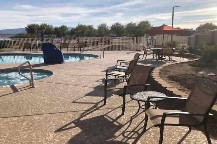 Pool 5 of 30