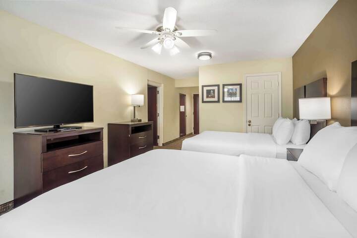 Comfort Inn & Suites Lake Norman