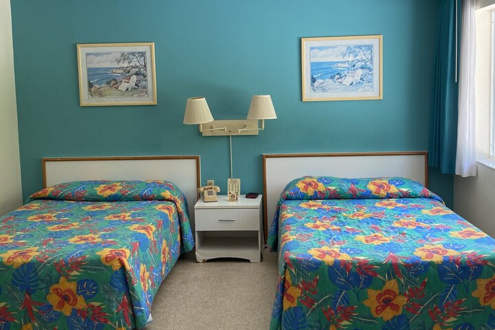 Room 14 of 34
