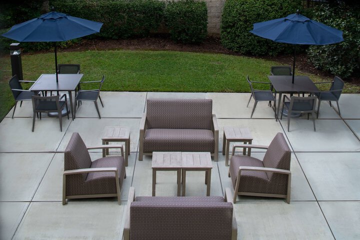 Terrace/Patio 31 of 32