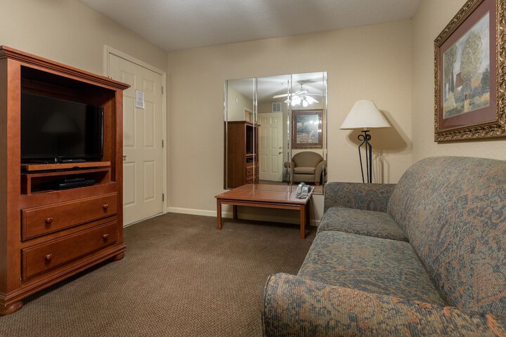 Room 51 of 66