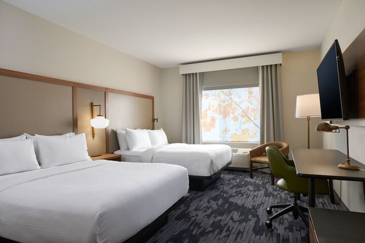 Room 11 of 21
