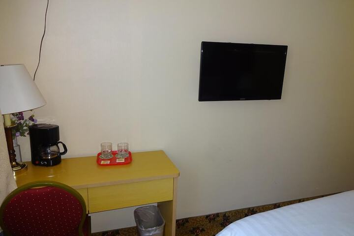 Room 22 of 54