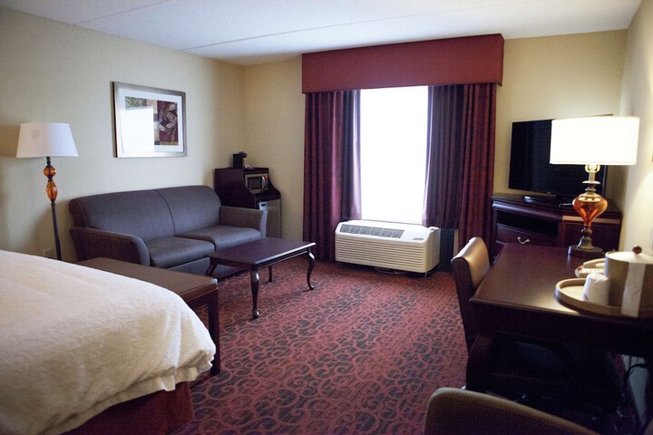 Room 9 of 46