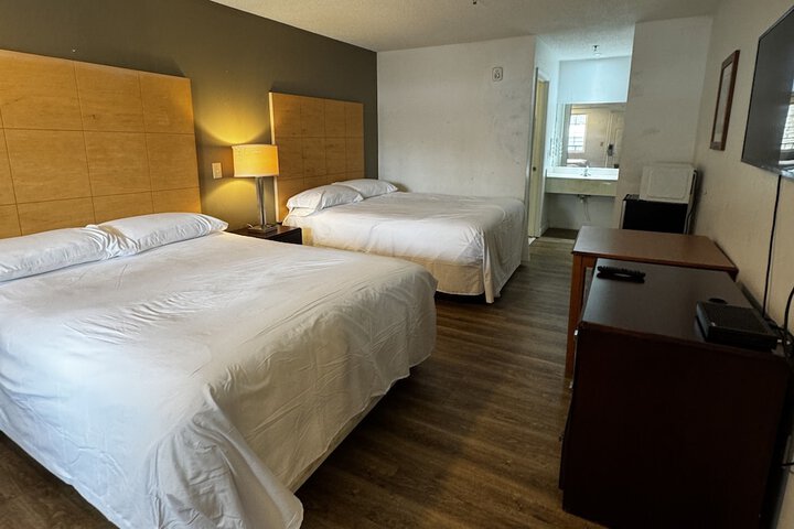 General Bragg Inn & Suites Chickamauga